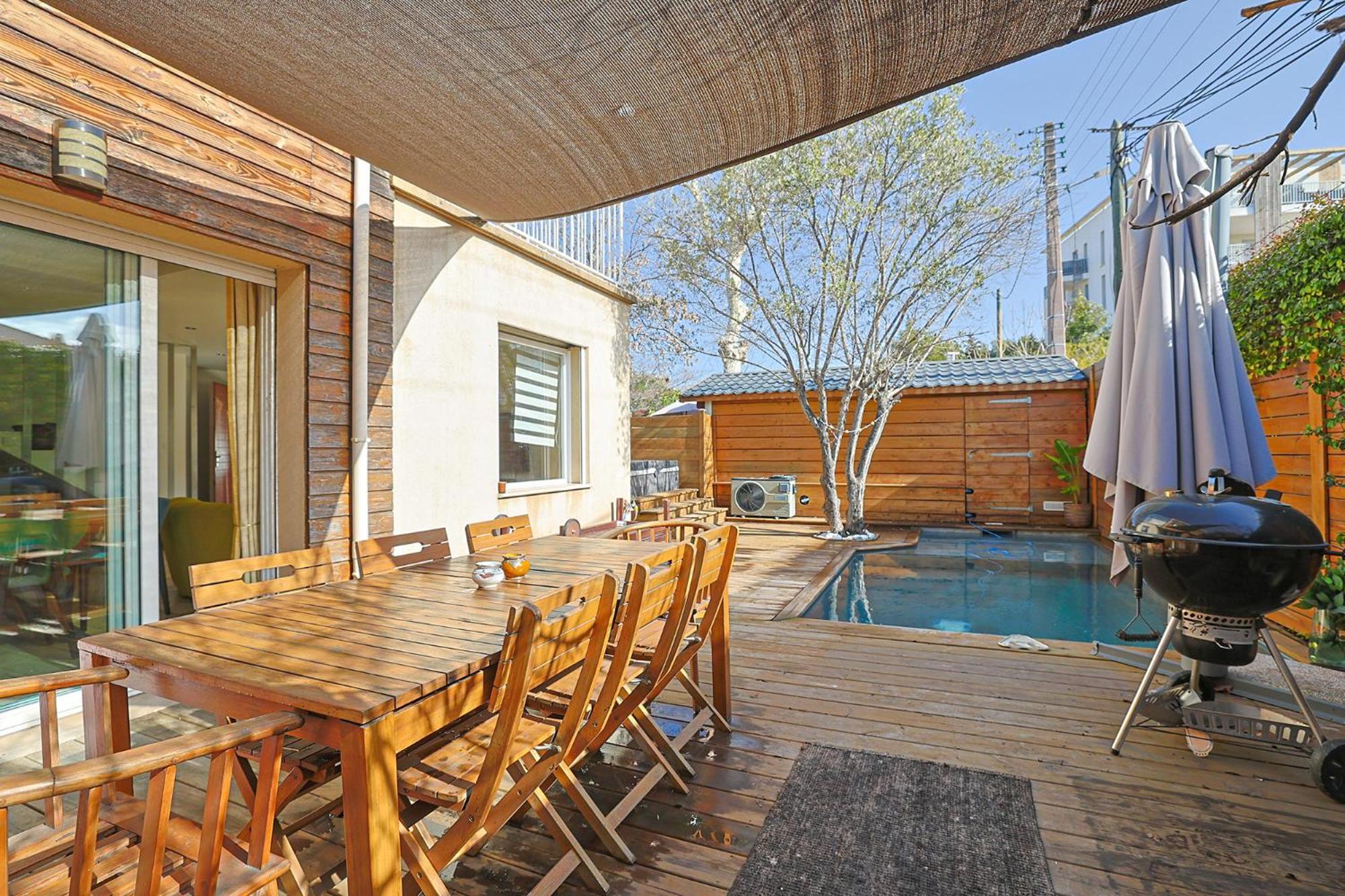Maison Avec Piscine Et Jacuzzi Proche Des Plages Toulon Eksteriør bilde