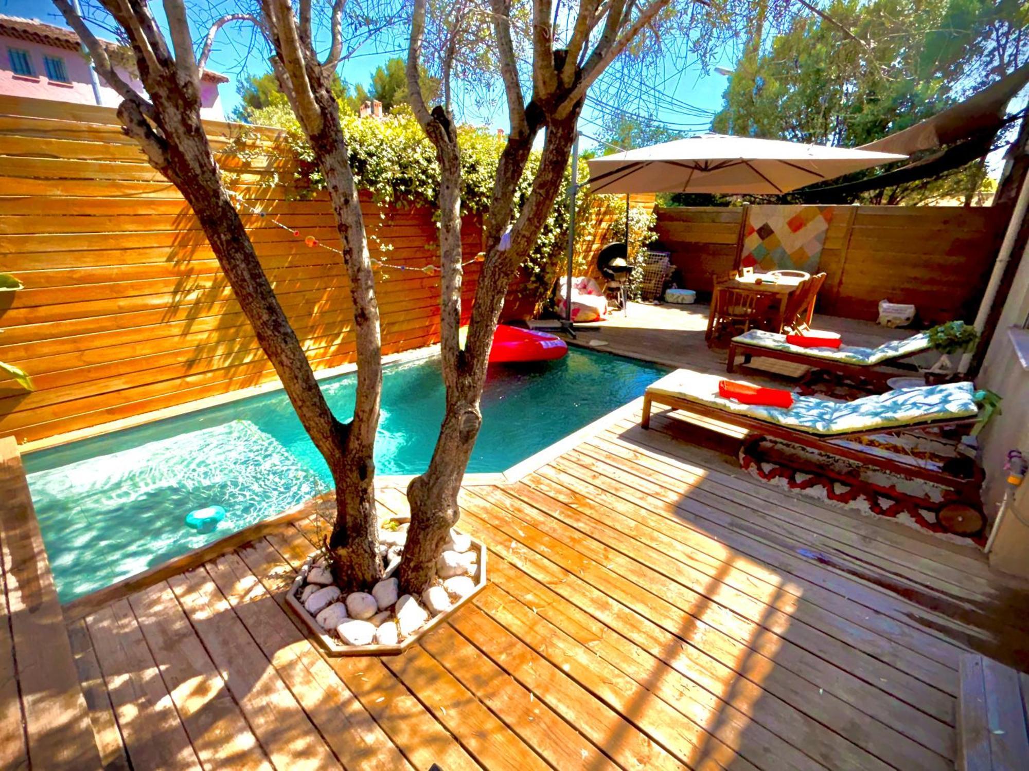Maison Avec Piscine Et Jacuzzi Proche Des Plages Toulon Eksteriør bilde